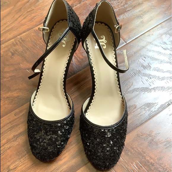 Dressy sequined pumps NEW ❤️ - Picture 3 of 7